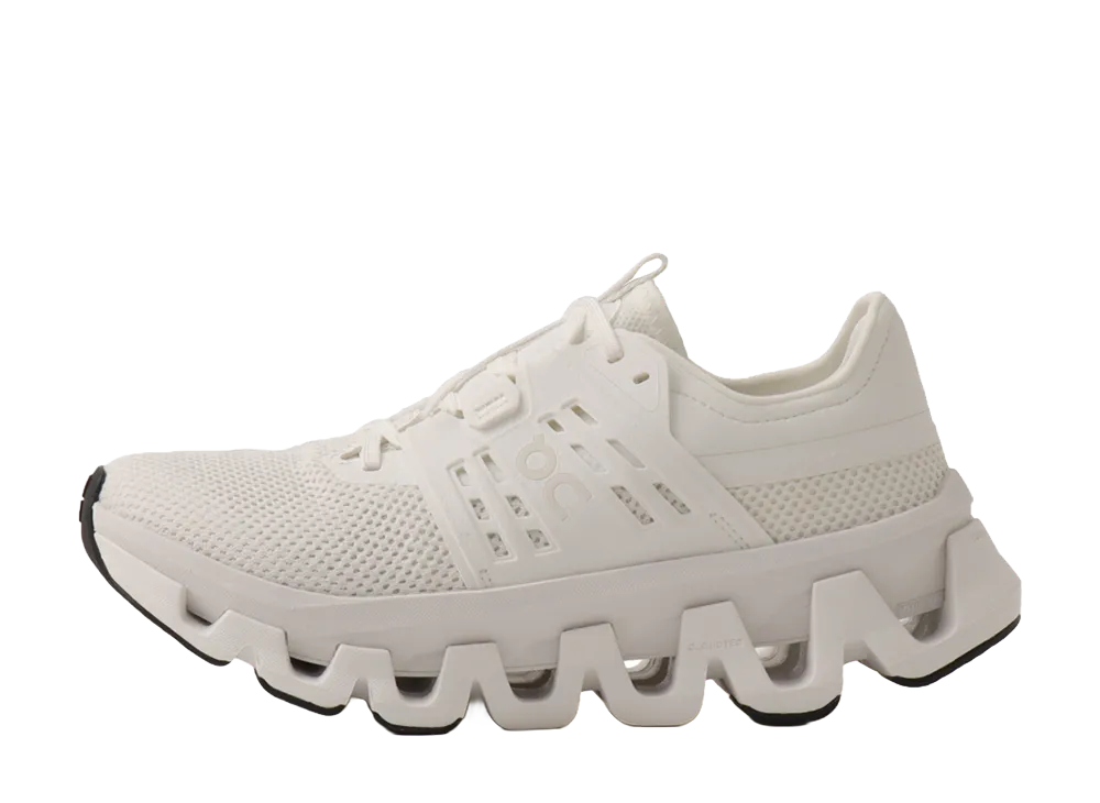 オン ウィメンズ クラウドスイフト AMP 1 "ホワイト"