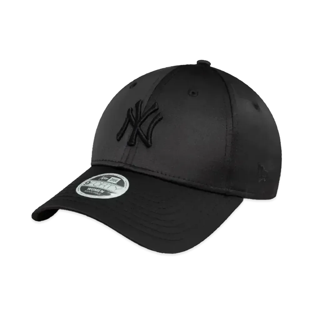NEW ERA 940 9FORTY Female Crinkled Satin "NY Black Silk"
