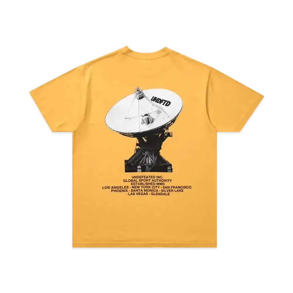 UNDEFEATED Comm S/S Tee "Yellow"