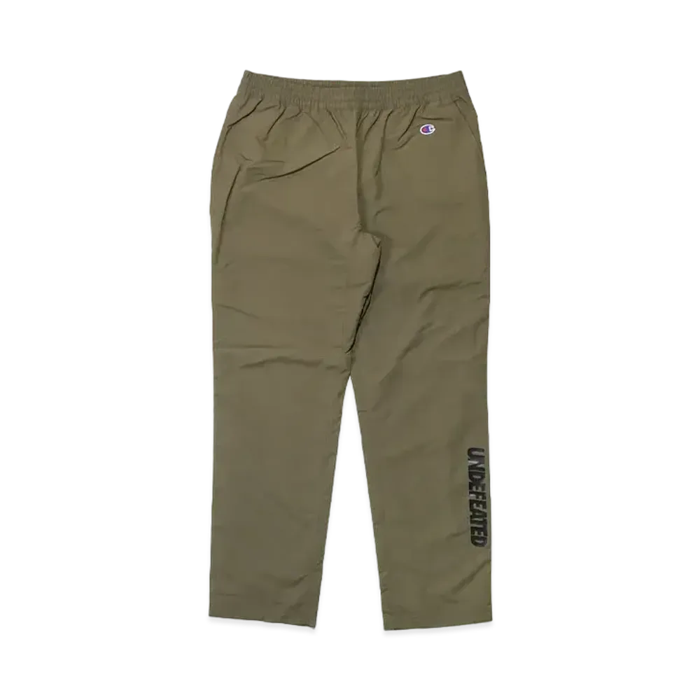 UNDEFEATED CHAMPION NYLON PANT - C8-N221 "Olive"