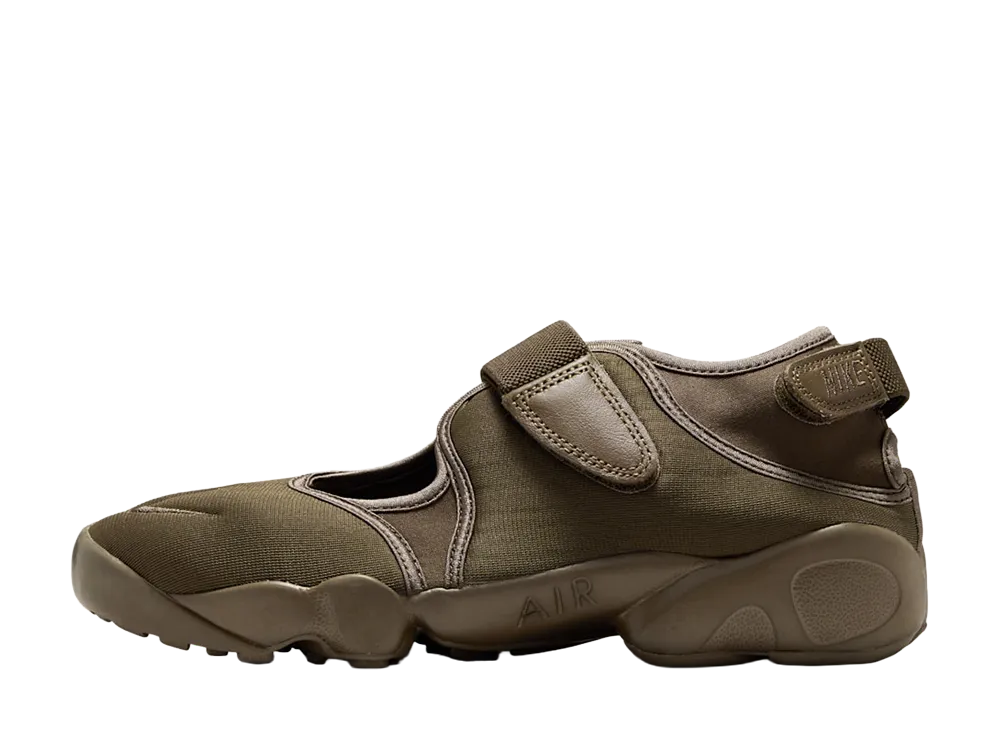 ナイキ ウィメンズ エアリフト ネオ "ダークヘーゼル"