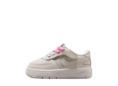 Nike TD Force 1 Low EasyOn "Light Bone/Playful Pink"