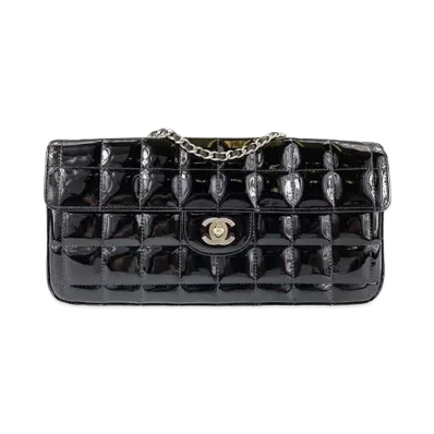 CHANEL Chocolate Bar Patent Shoulder Bag "Black"