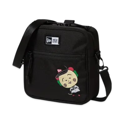 NEW ERA x COJI-COJI Square Shoulder Pouch 1.5L "Black"