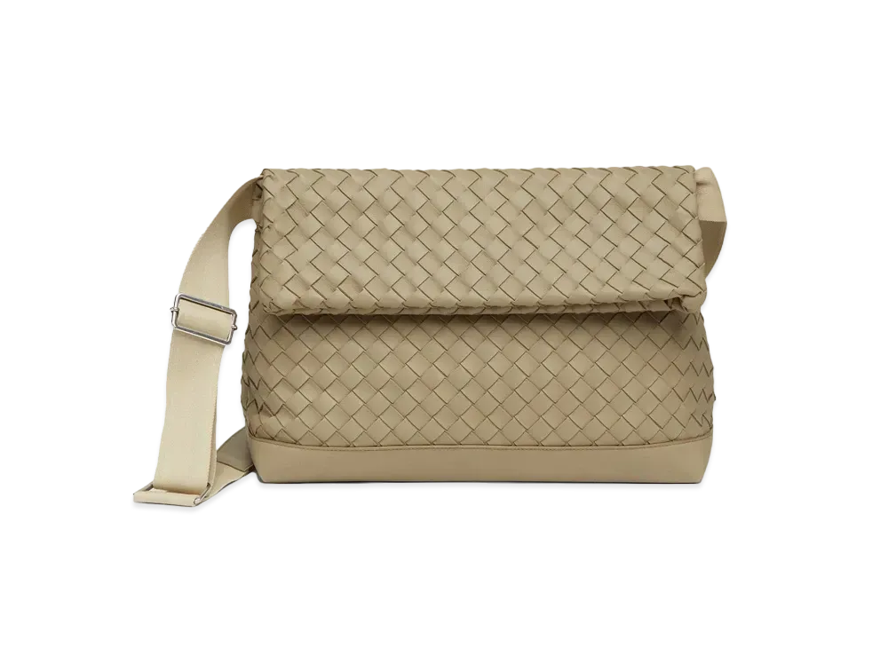 Bottega Veneta Classic Intrecciato "Taupe"