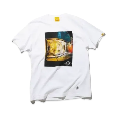 FR2 HARAJUKU Exclusive 6th anniversary Limited Photo T-shirt "White"