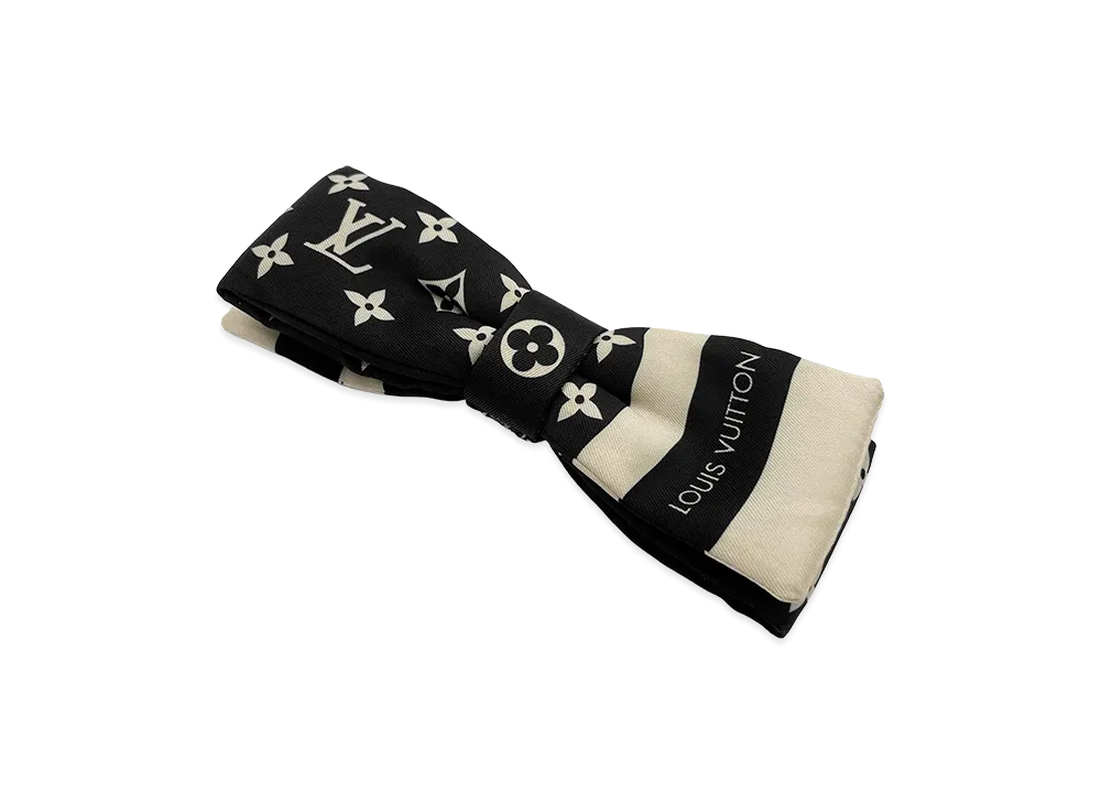 Louis Vuitton Monogram Silhouette Hair Clip "Black"