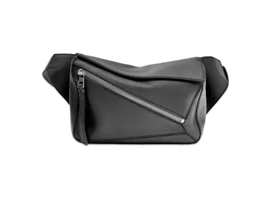LOEWE Small Puzzle Bumbag In Classic Calfskin "Black"