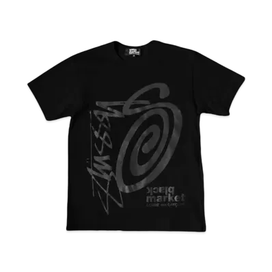 COMME des GARCONS BLACKMARKET STÜSSY T-SHIRT "Black"