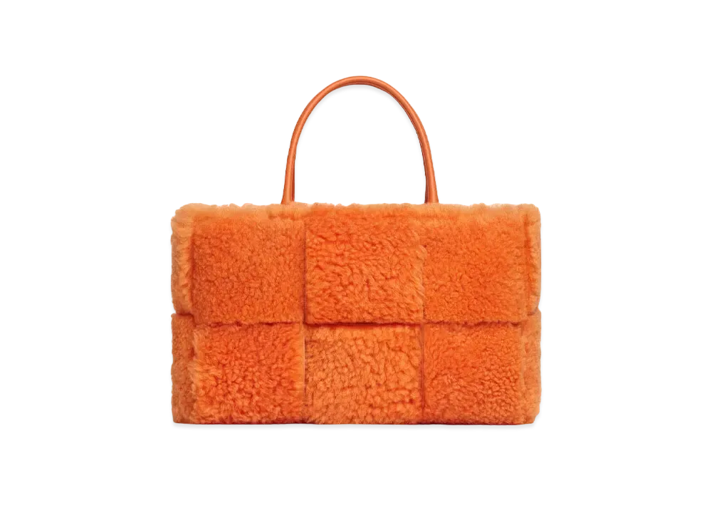 ボッテガヴェネタ ザ・アルコ トート "ライトオレンジ" 609175V13F17513