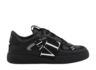 Valentino Garavani Sneakers Black "Black"