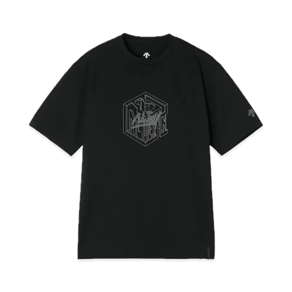 DESCENTE ALLTERRAIN Graphic T-Shirts "Black"