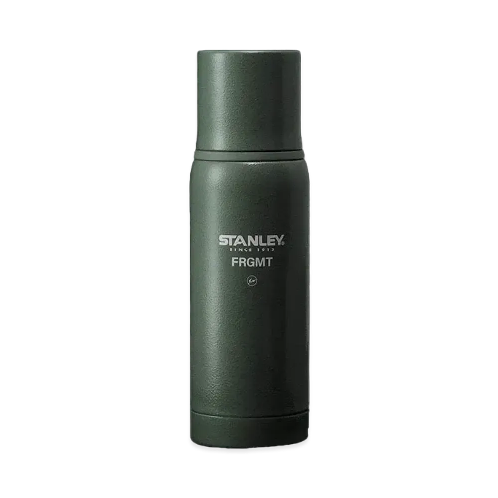 FRAGMENT DESIGN x STANLEY To-Go Bottle (0.5L) "Hammertone Green"
