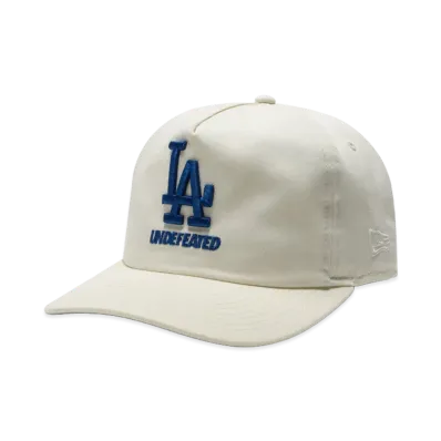 UNDEFEATED x NEW ERA x Los Angeles Dodgers Los Angeles Snapback "Beige"