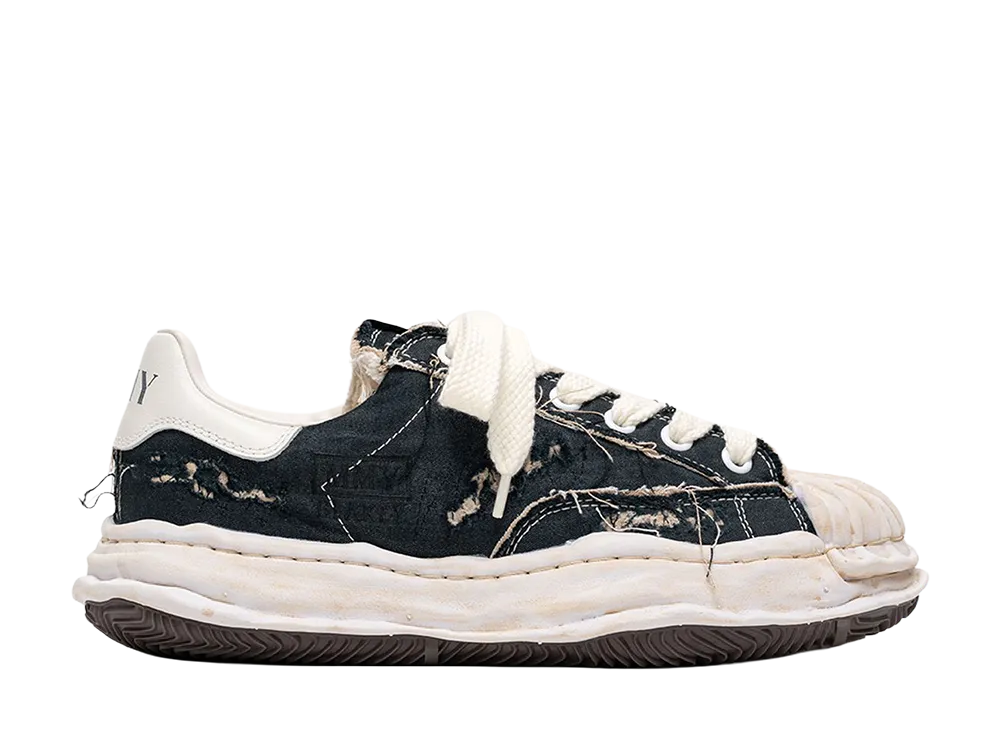 Maison MIHARA YASUHIRO BLAKEY OG Sole Ripped Overdye Canvas Low-top Sneaker "Black"