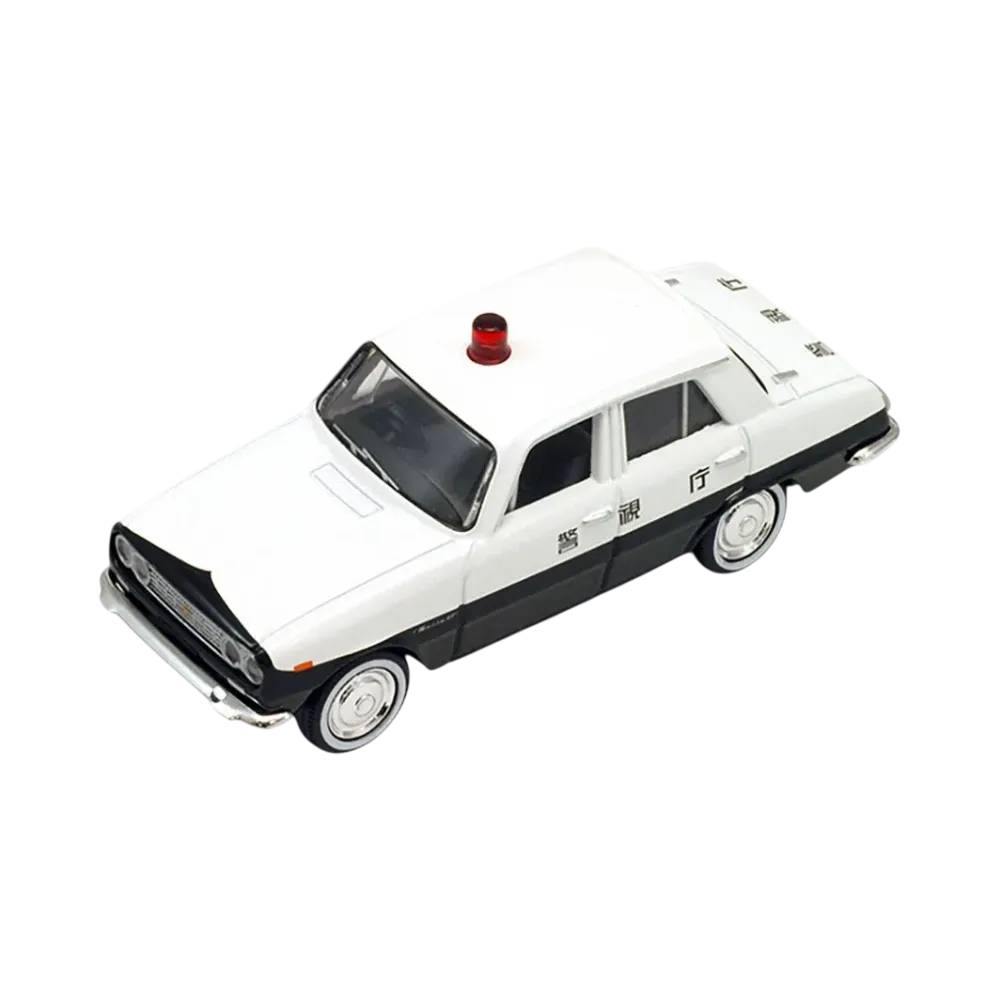 TOMYTEC "TOMICA LIMITED VINTAGE" 1/64 LV-103a Isuzu Verrett Patrol Car (Metropolitan Police Department)