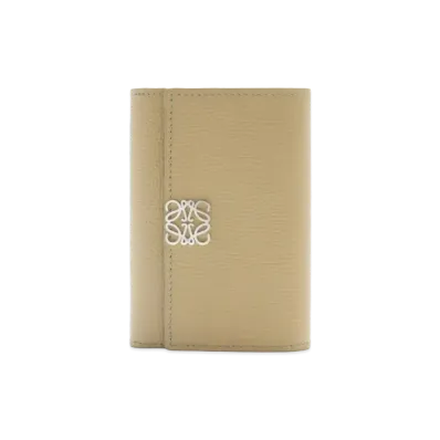 LOEWE Anagram Vertical Wallet Small Pebble Grain Calf "Clay Green"