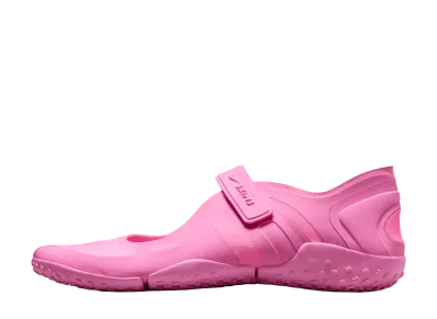 SKIMS × Nike Women's Rift Mesh "Psychic Pink"