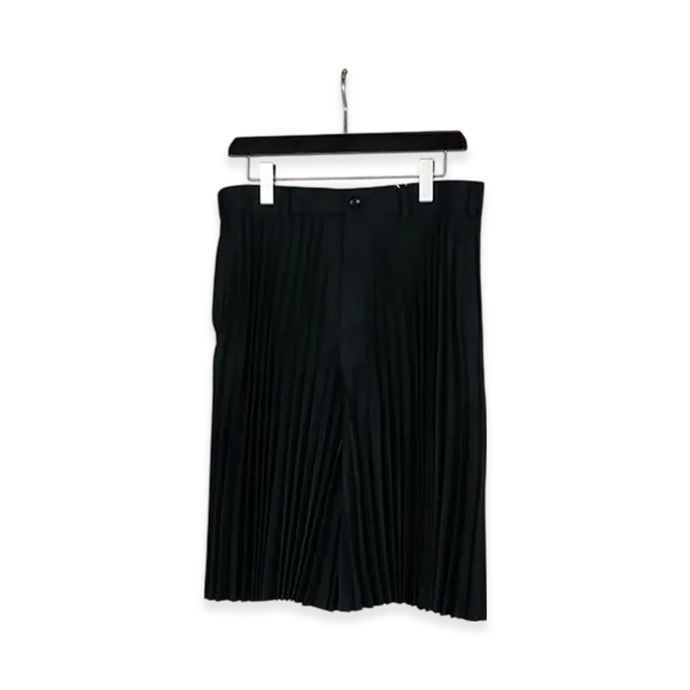 COMME des GARCONS HOMME PLUS Pleated Skirt-Style Shorts "Black"