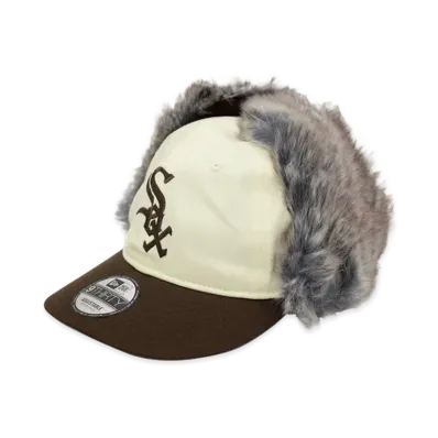 NEW ERA x THE CAP 9Thirty Cozy Flap Chicago White Sox "Chrome White/Brown"
