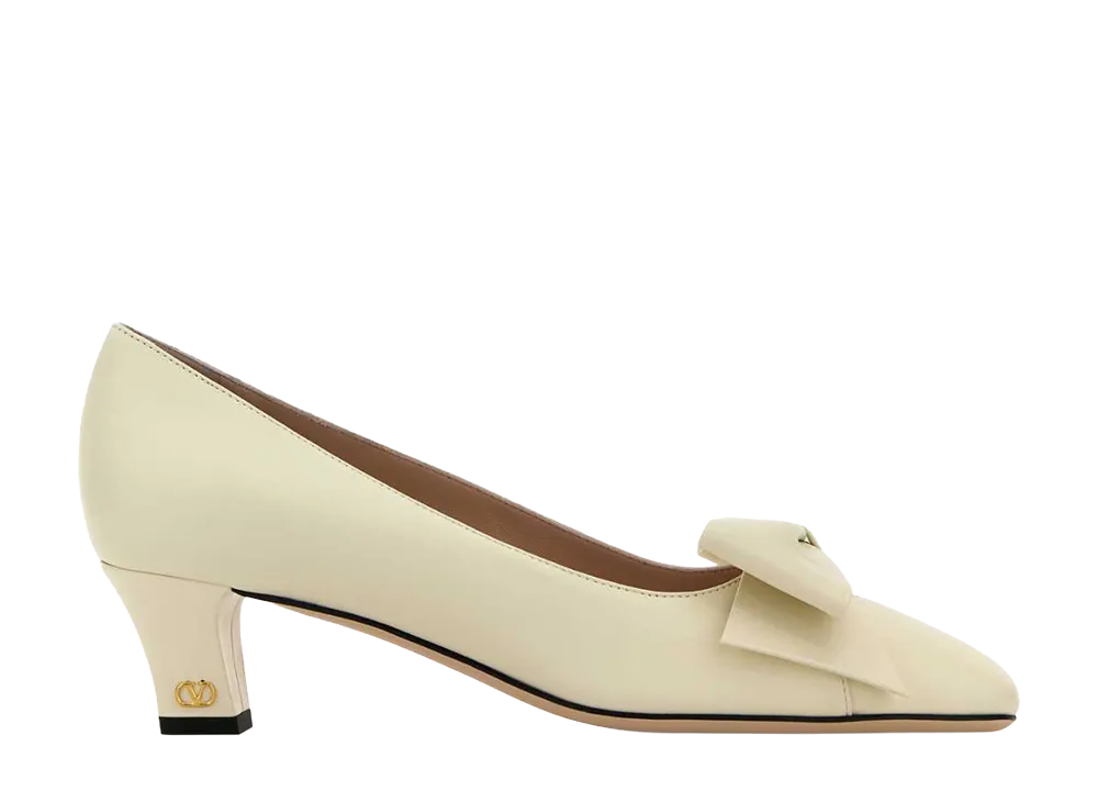 Valentino Garavani Women's Ivory Leather Bowow Pumps "White"