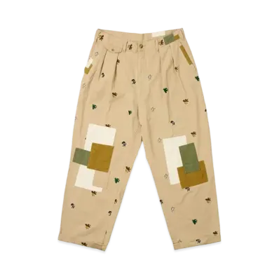 PALACE x BEAMS Plus Pleated Trousers Twill "Beige"