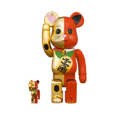 Bearbrick Maneki Neko 100% & 400%