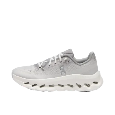 On Women's Cloudtilt "Alloy/Silver"
