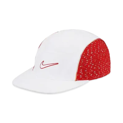 Supreme x Nike Bouclé Running Hat "White"