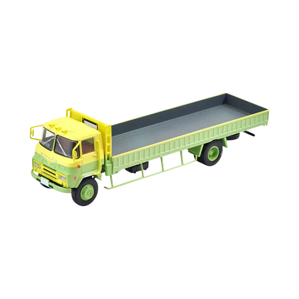 TOMYTEC "TOMICA LIMITED VINTAGE" 1/64 LV-108b Nissan Diesel Sungreat (Yellow)