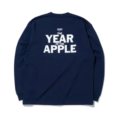 NEW ERA New York Magazine Long Sleeve Oversized Cotton T-shirt Apple"Navy"