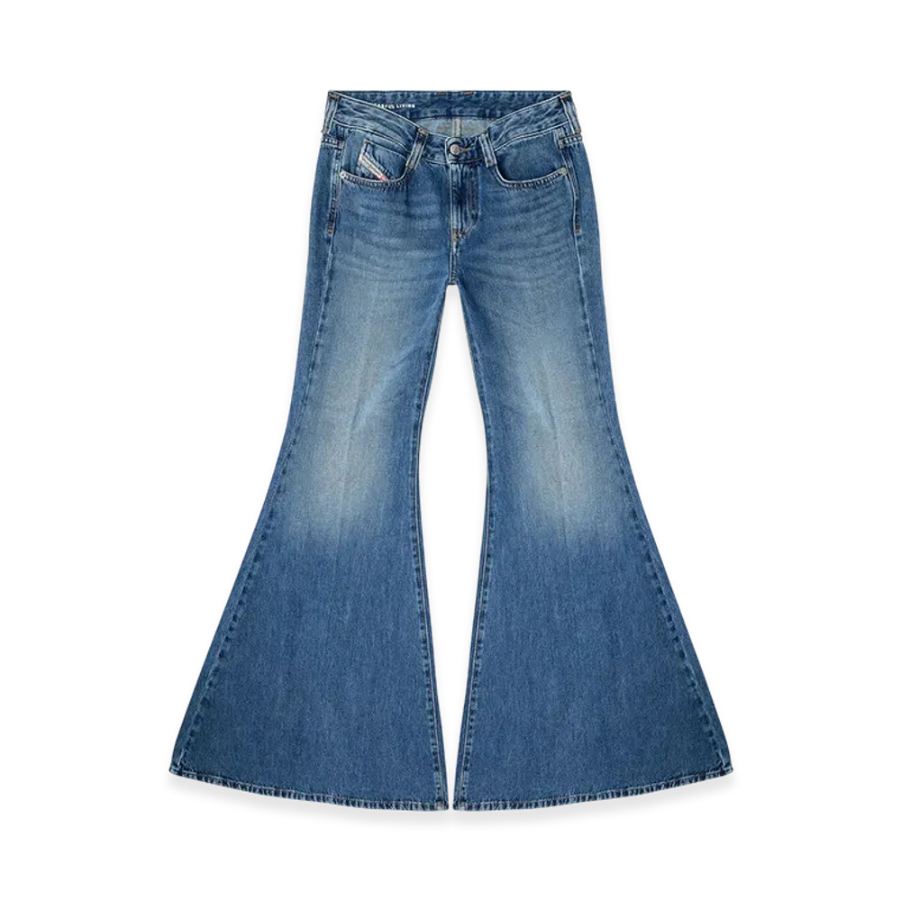Diesel Flare Jeans 1970 D-Bleess 09m56 "Medium Blue"