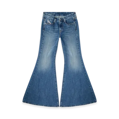 Diesel Flare Jeans 1970 D-Bleess 09m56 "Medium Blue"
