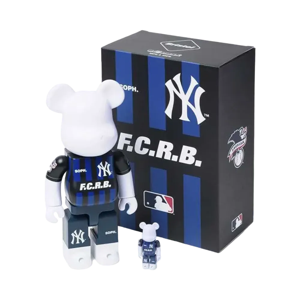 Bearbrick F.C.Real Bristol F.C.R.B. × MLB NEW YORK YANKEES 100% & 400%