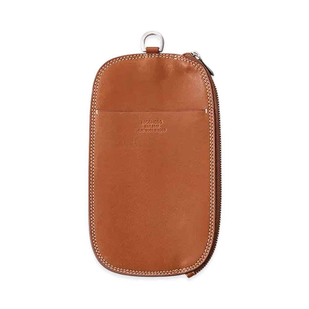 NICENESS Klaus Gadget Case "Cognac"