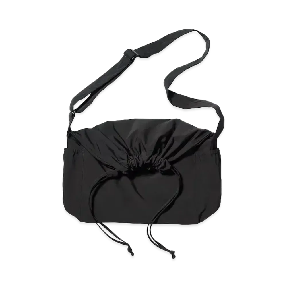 Uniqlo U 24SS Drawstring Shoulder Bag "Black"