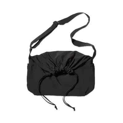 Uniqlo U 24SS Drawstring Shoulder Bag "Black"