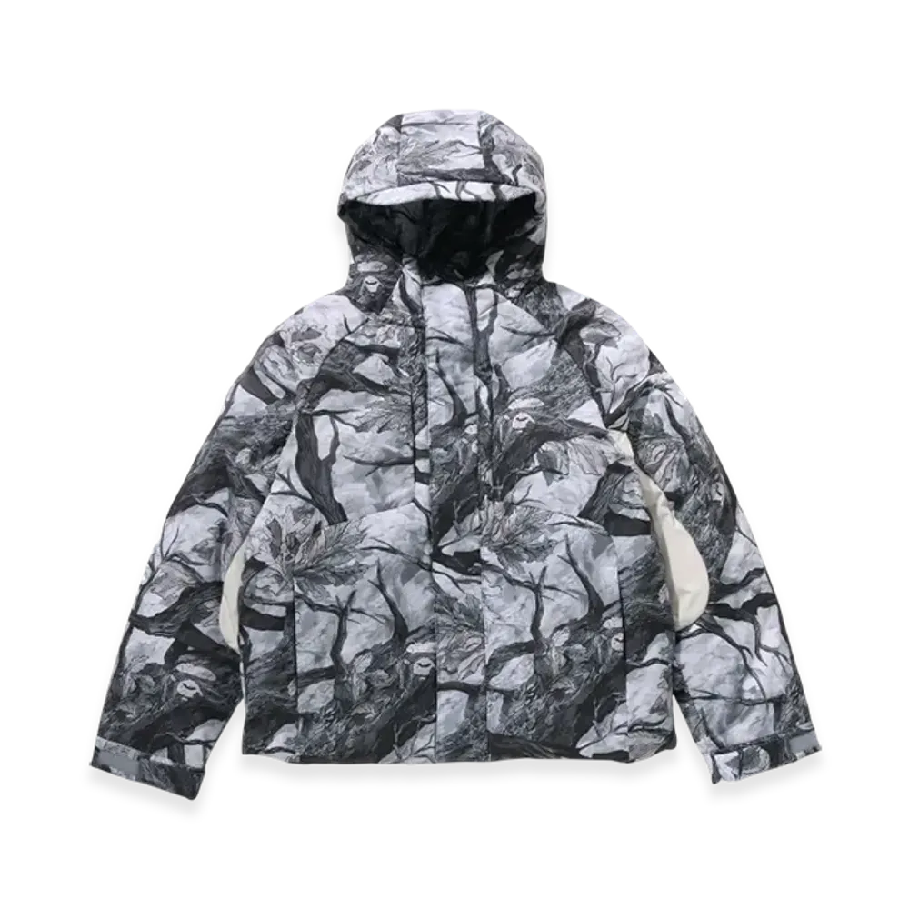 A BATHING APE Tree Edge Camo Metal Logo Down Jacket "White"