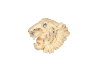 GUCCI Raja Series Resin Brooch "Ivory"