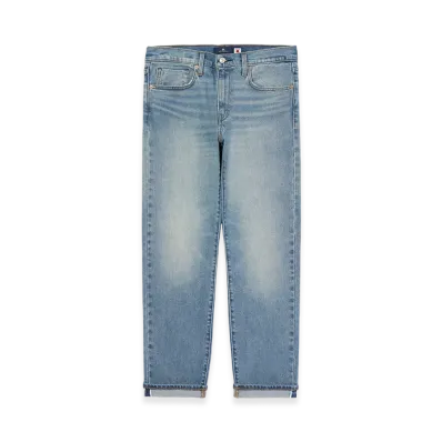 Levi's Bluetab 502 Tapered Jeans In "Medium Indigo"