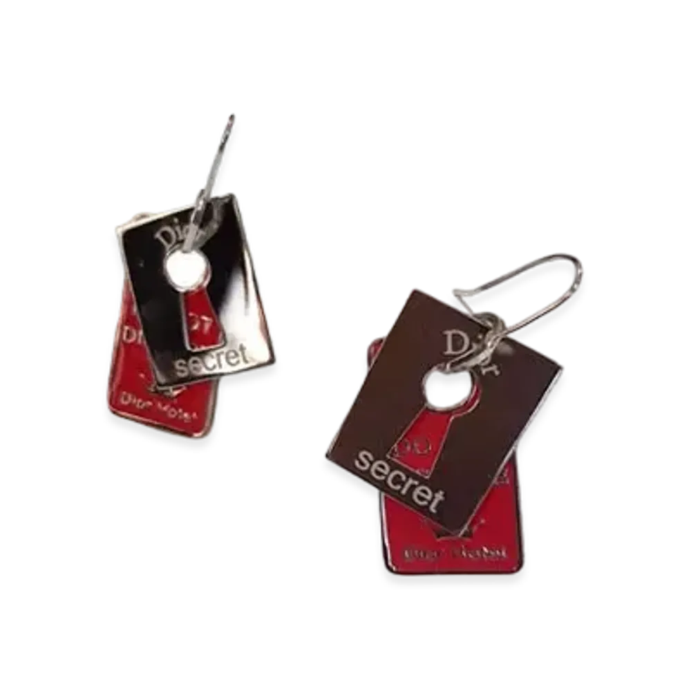 Dior Hotel Keyhole Plate Earring "Red/Silver"