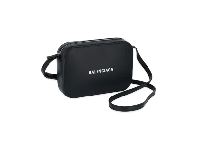 BALENCIAGA Everyday Shoulder Bag S Camera Bag "Black"