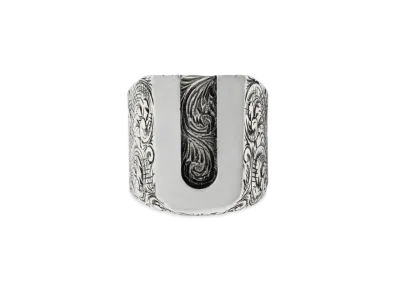 GUCCI Alphabet "U" Silver Ring "Silver"
