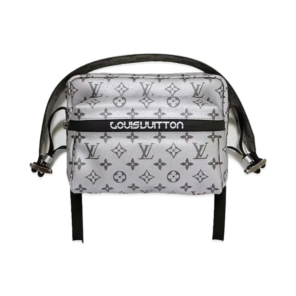 Louis Vuitton Messenger PM Monogram Reflect