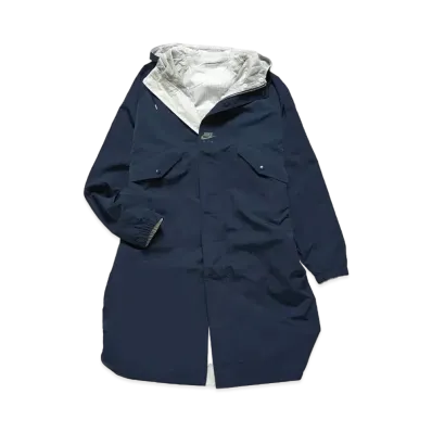 KIM JONES × NIKE PARKA "WHITE/NAVY"
