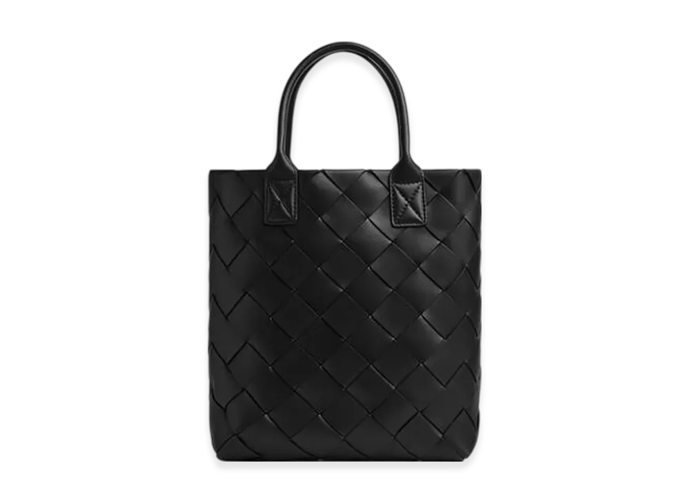 Bottega Veneta Maxi Intreccio Tote "Black"
