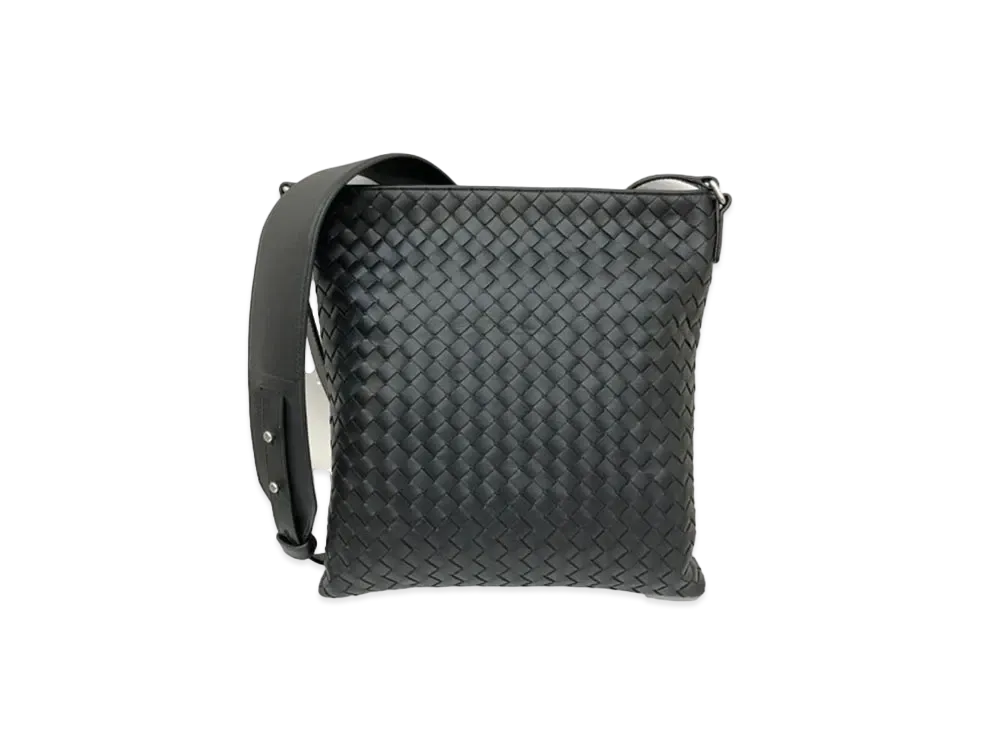 Bottega Veneta Leather Shoulder Bag "Black"