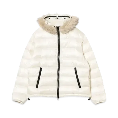 BEAMS FUTURE ARCHIVE Shiny Down Hoodie "Off White"