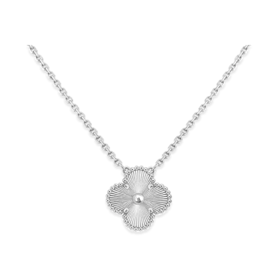 Van Cleef & Arpels Vintage Alhambra pendant "18K White gold"