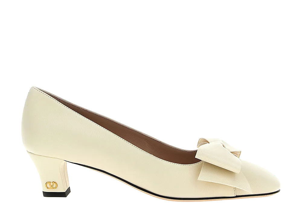 Valentino Garavani Women's bowow Pumps "White"
